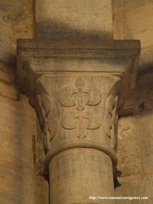 CAPITEL DE LA CABECERA